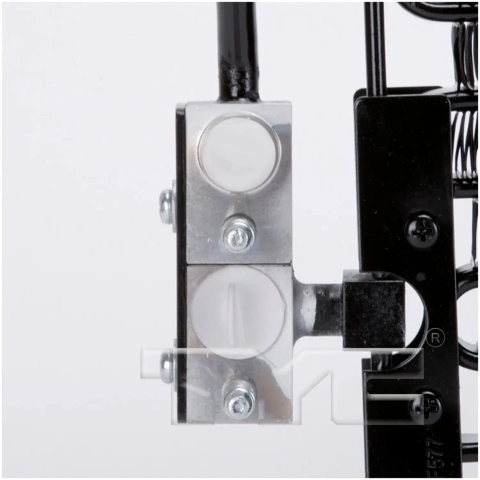 Condensador de aire acondicionado TYC 4882 para Ford Mustang 98-04 Foto 3 de 3