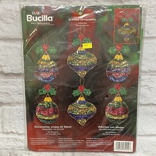 Bucilla 84950 Jeweled Felt Applique Sequins 6 Christmas Ornament Kit USA Sealed