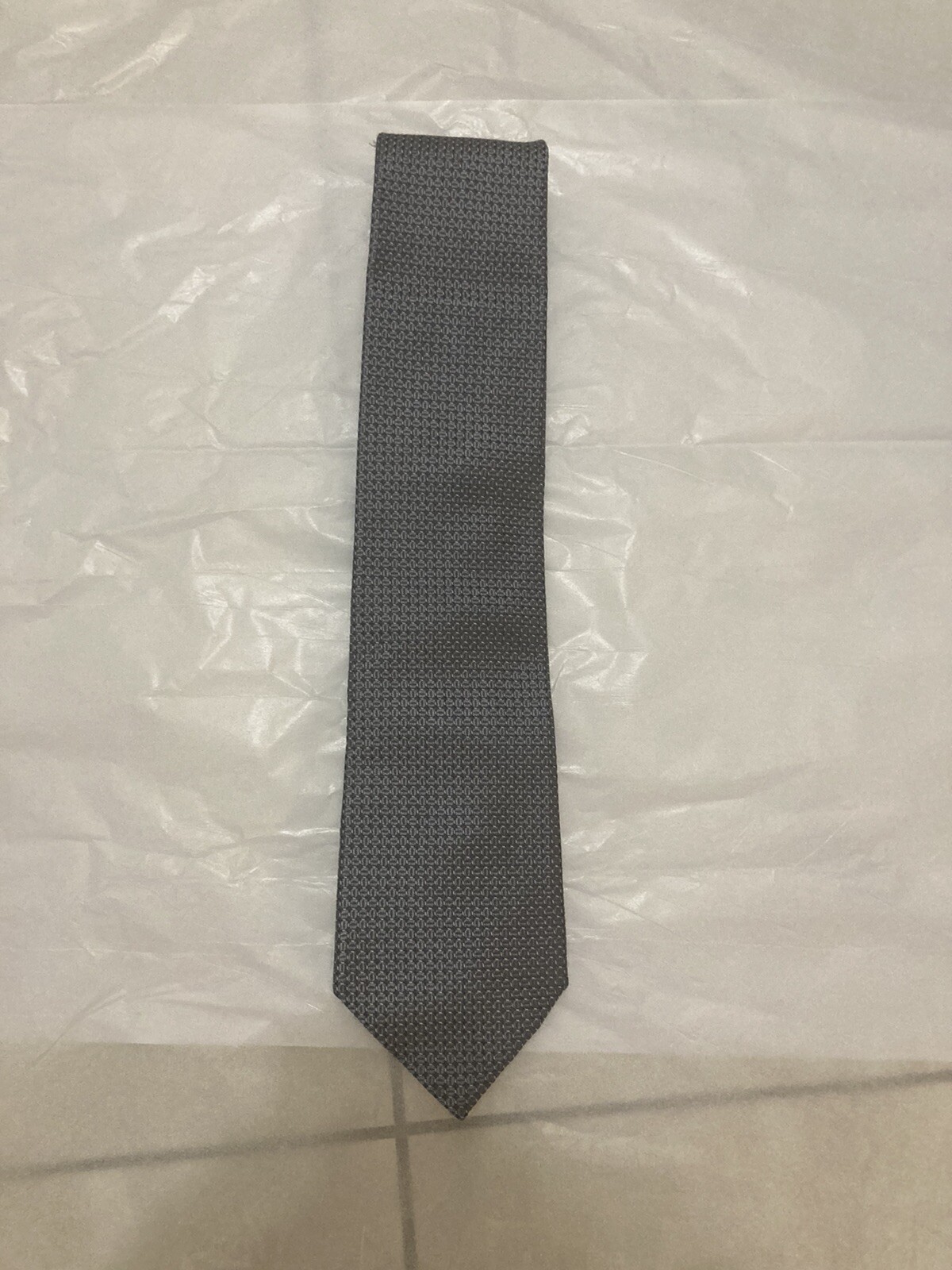 Picture 1 of 4