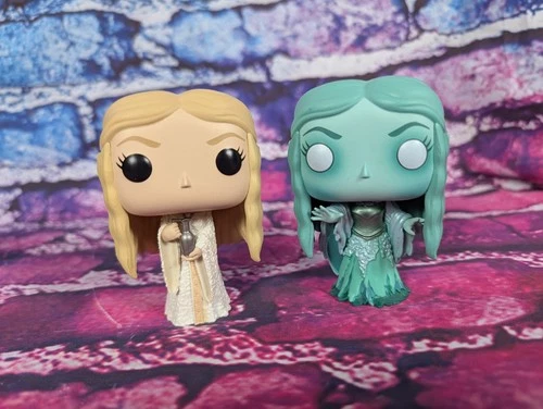 2 Funko Pop! Lord of the Rings Galadriel #631 & #634 Loose Figures Barnes Noble