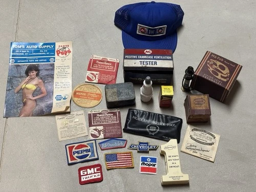OLD VINTAGE AUTOMOBILIA GARAGE GAS STATION OIL ADVERTISING LOT