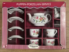 Vtg Reutter Puppen-Porzellan Floral 12 Piece Tea Set Germany
