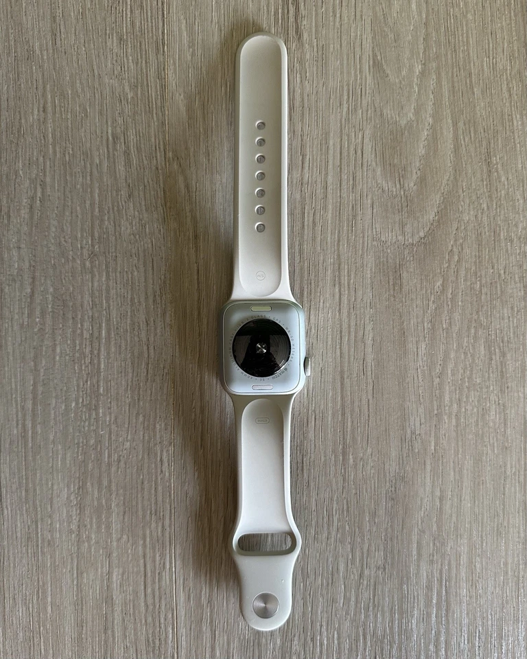 Apple Watch Series SE (2ª Gen) (GPS) - Imagen 2 de 4