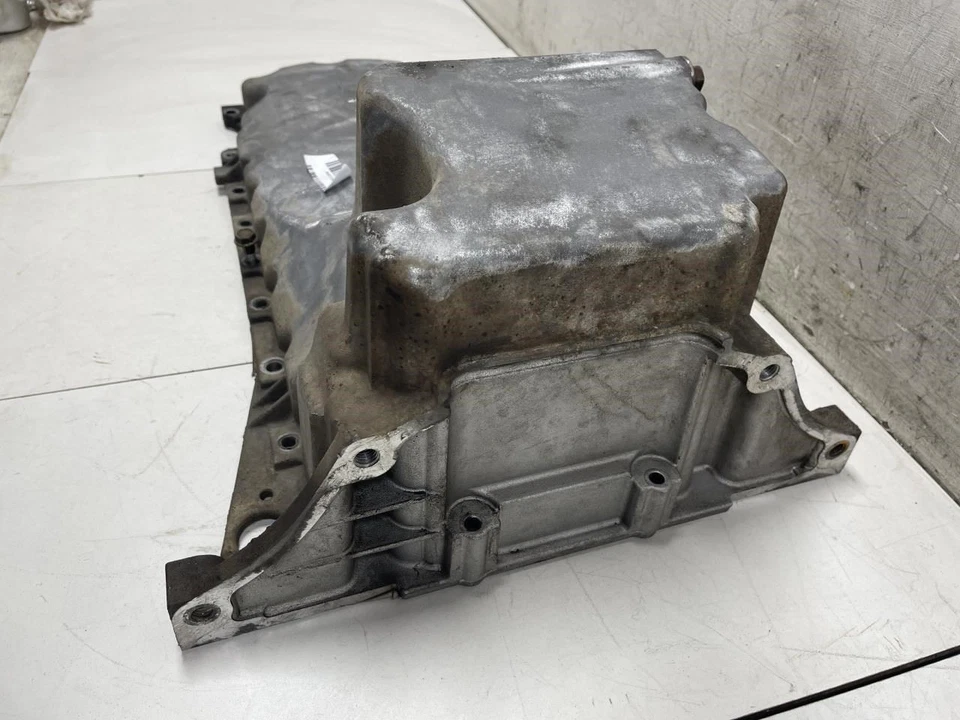 Hummer H3 2008 cárter de aceite de motor de 3,7 L OEM+ Foto 3 de 4