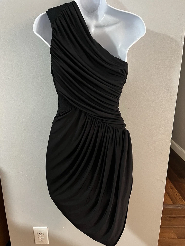 Vestido Grass Collections Un Hombro Talla M Negro Hasta la Rodilla Fuera del Hombro Foto 2 de 4