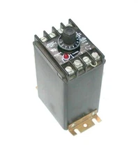 REGENT CONTROLS  TM2200   SOLID STATE TIME DELAY RELAY 120 VAC 50/60 HZ