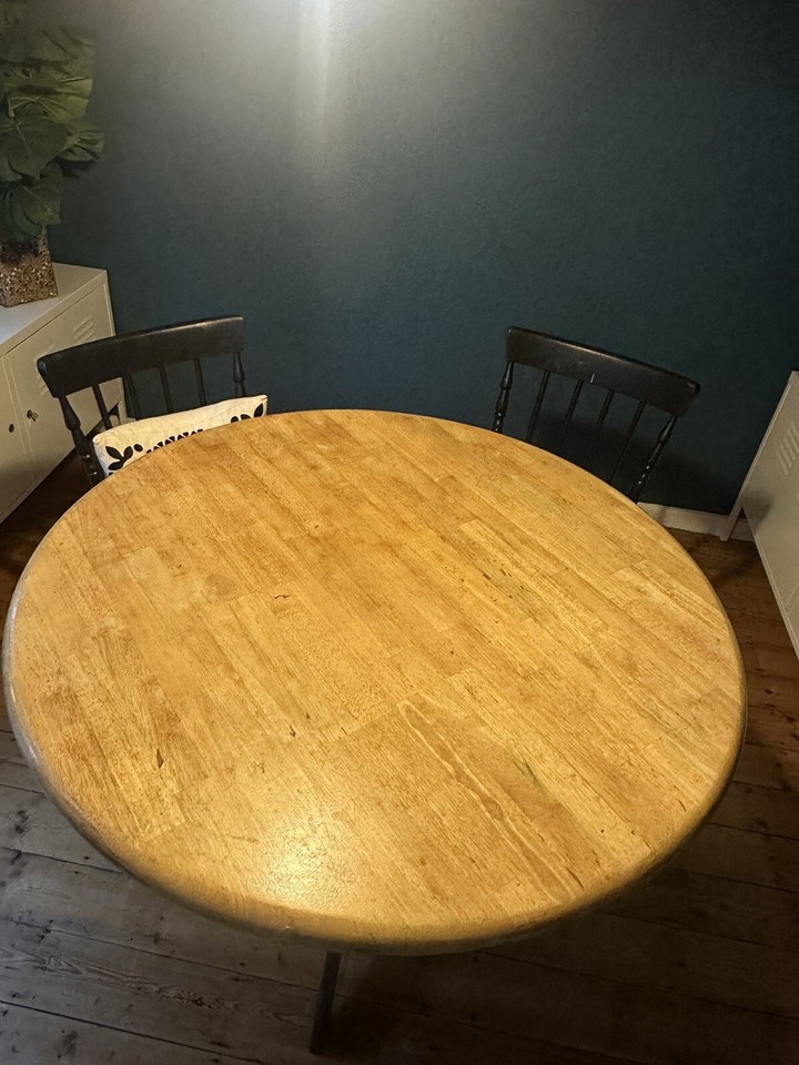 Solid Wood Round Table Black Legs eBay