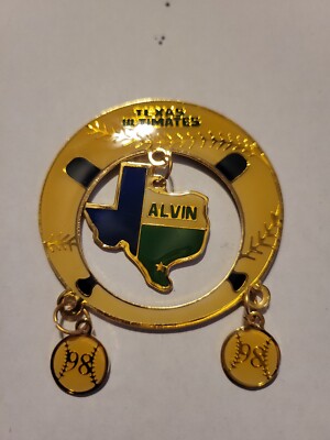 ASA Amateur Softball Association 1998 Texas Ultimates Fast Pitch Pin Collectible