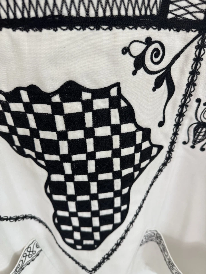 Traditional Ethnic Handmade Linen Blend Tunic Heavy Embroidered Caftan Folk - Image 3 of 4