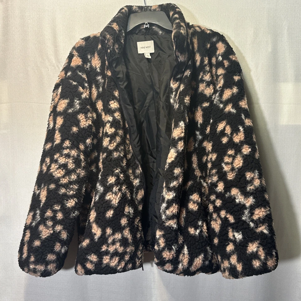 女式 Nine West 黑褐色猎豹柔软夏尔巴泰迪夹克 XL 码全新带标签 — 第 2/4 张图片