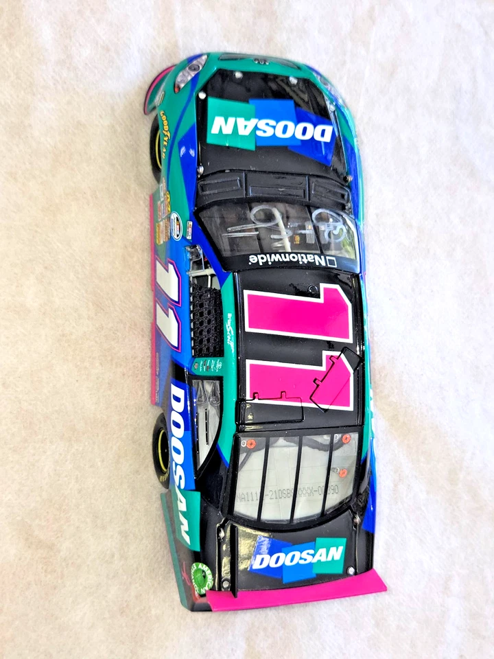 Toyota Camry 2011 Brian Scott #11 Doosan 1:24 NASCAR diecast - suelto, sin caja Foto 2 de 4