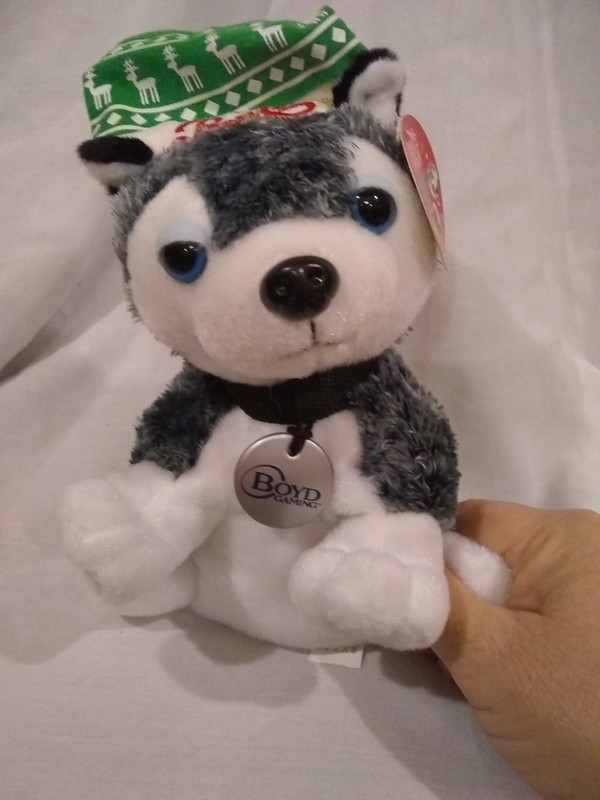 Pepsi-Cola Keepsake Stuffed Dog Souvenir of Boyd Gaming Casinos, new condition