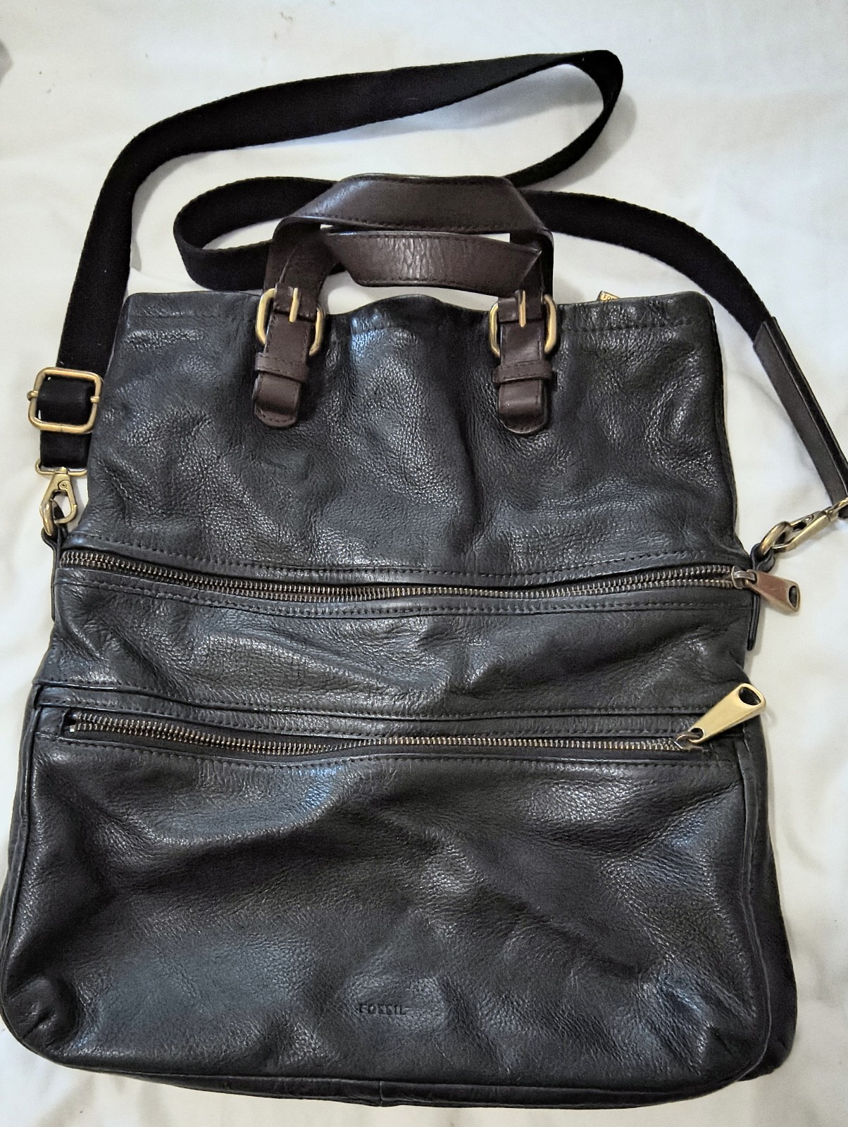 Fossil Explorer XL Black Leather Fold Over Crossbody Hobo Tote Shoulder Bag