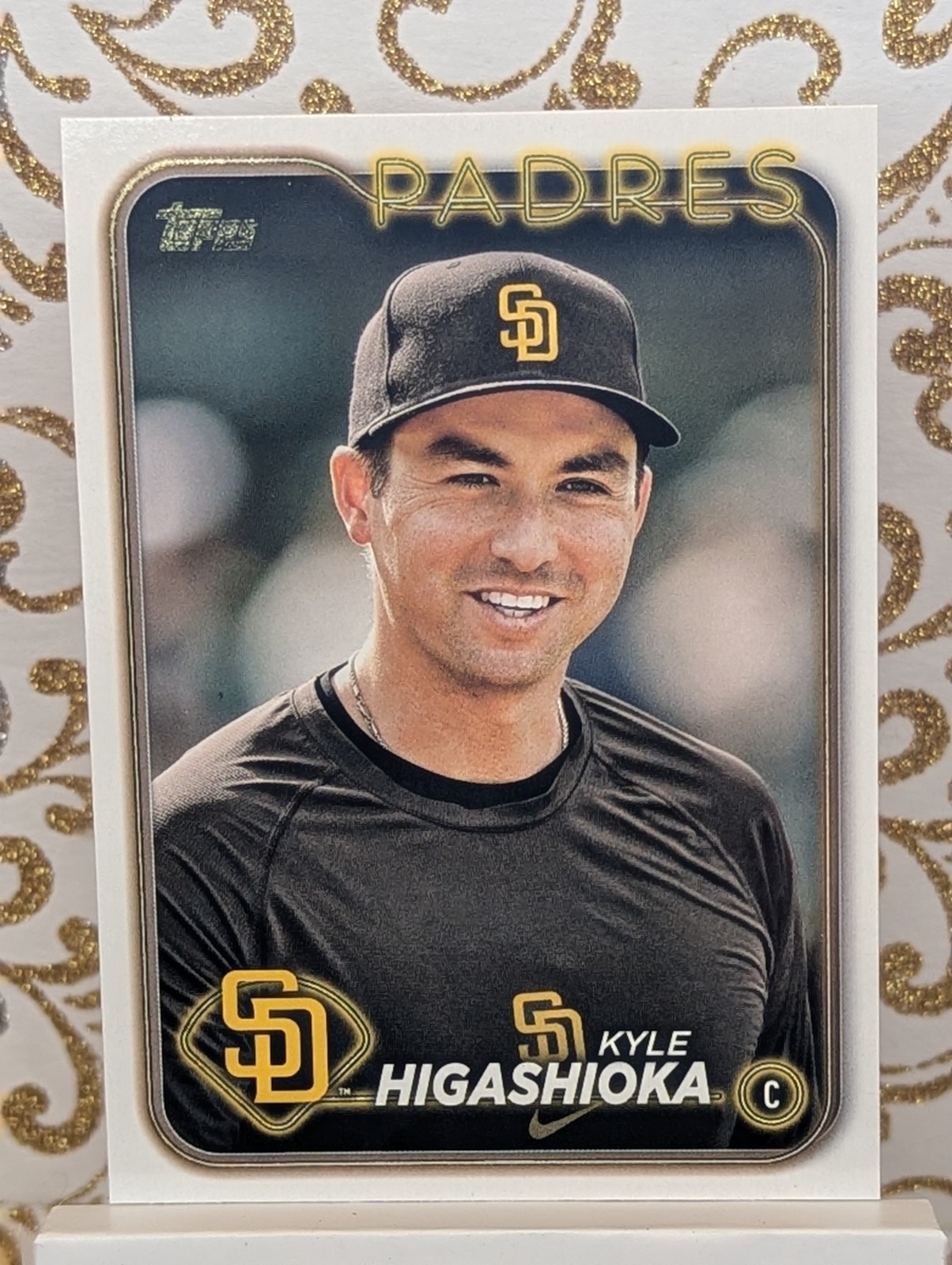 2024 Topps Series 2 - Kyle Higashioka #512 Golden Mirror Image Variation
