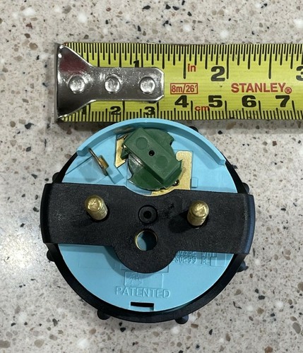 *NEW* Faria USA 16 - 32 VDC Range 2" Panel Meter - 24V Volt Meter USGI Military - Picture 5 of 9