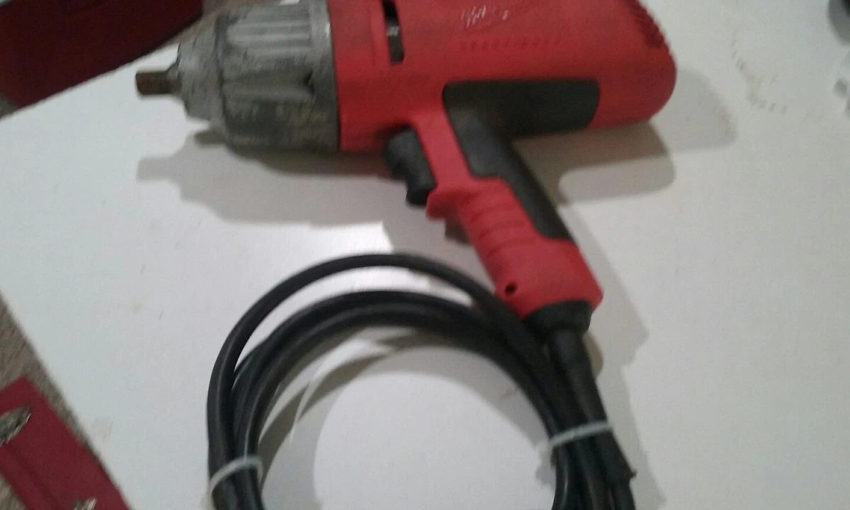 Milwaukee corded impact wrench deals