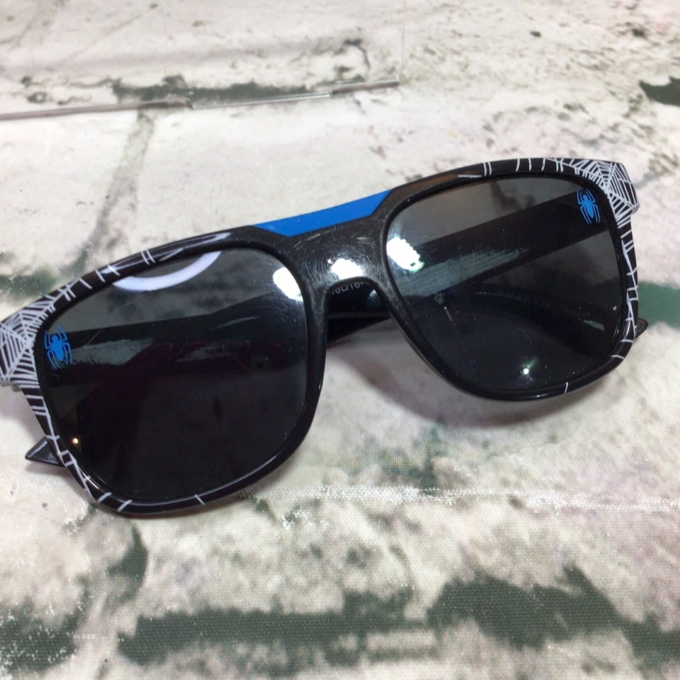 Youth Boys Child-Size Sunglasses Lot Of 2 Marvel Spider-Man Disney Mickey Mouse - Image 2 of 4