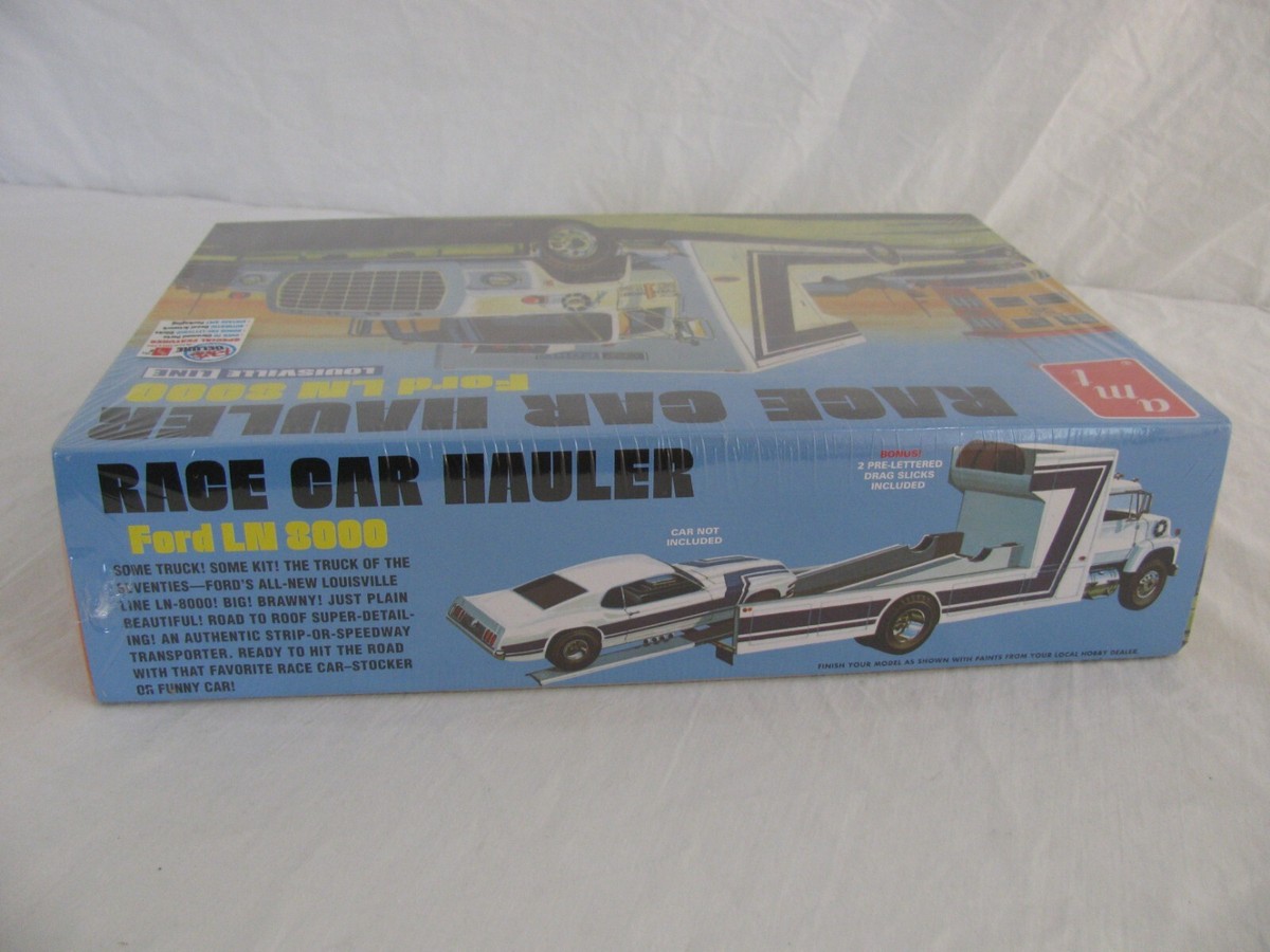 レースカーホーラー フォード LN8000 ルイビルライン 1/25 amt Amazon.com: AMT Ford LN 8000 Race Car Hauler 1:25 Scale