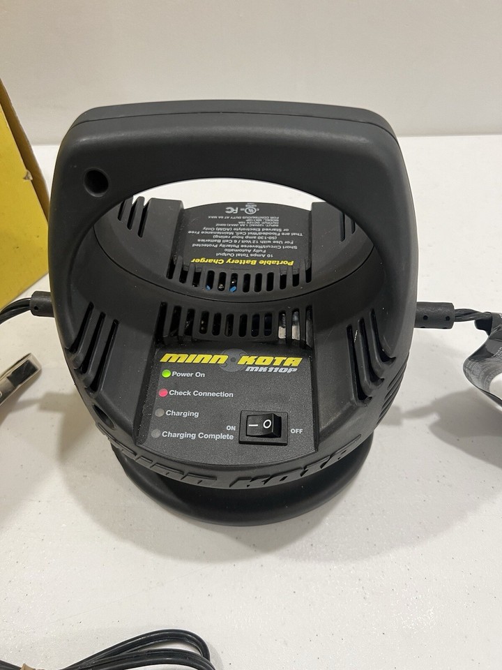 Minn Kota MK110P Portable Marine Battery Charger 10 Amps eBay
