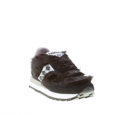 white leather saucony