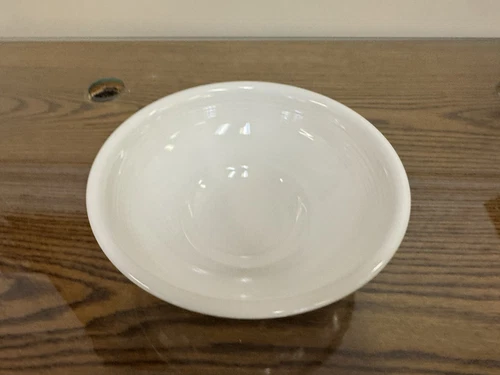 White  Fiestaware Serving Pasta Bowl Fiesta 9 1/2” Across 3 1/4”