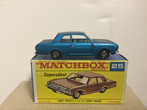 Ford Cortina LESNEY MATCHBOX SUPERFAST MB 25A-3, azul oscuro, en caja - Imagen 2 de 6