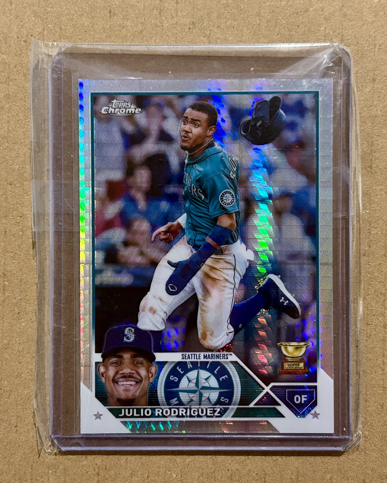2023 Topps Chrome -Julio Rodriguez #200 Cup Prizm Refractor - SEATTLE MARINERS