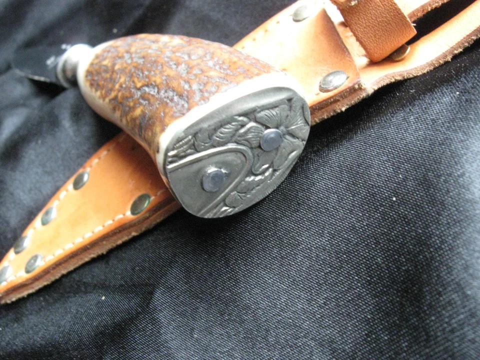 Jagdnicker aus Solingen - Zwilling mit Horngriff - Bild 2 von 4