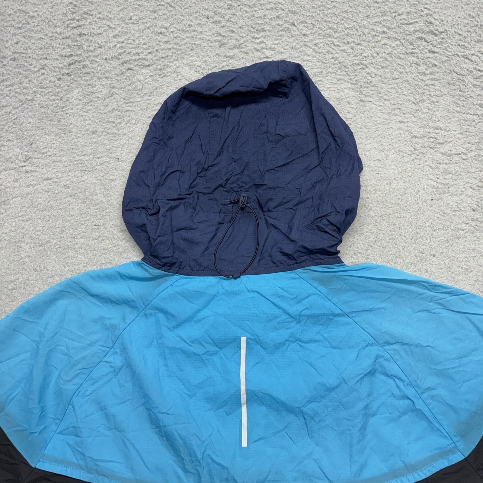 Nike Running Flash Reflective Windrunner Jacket M… - image 9