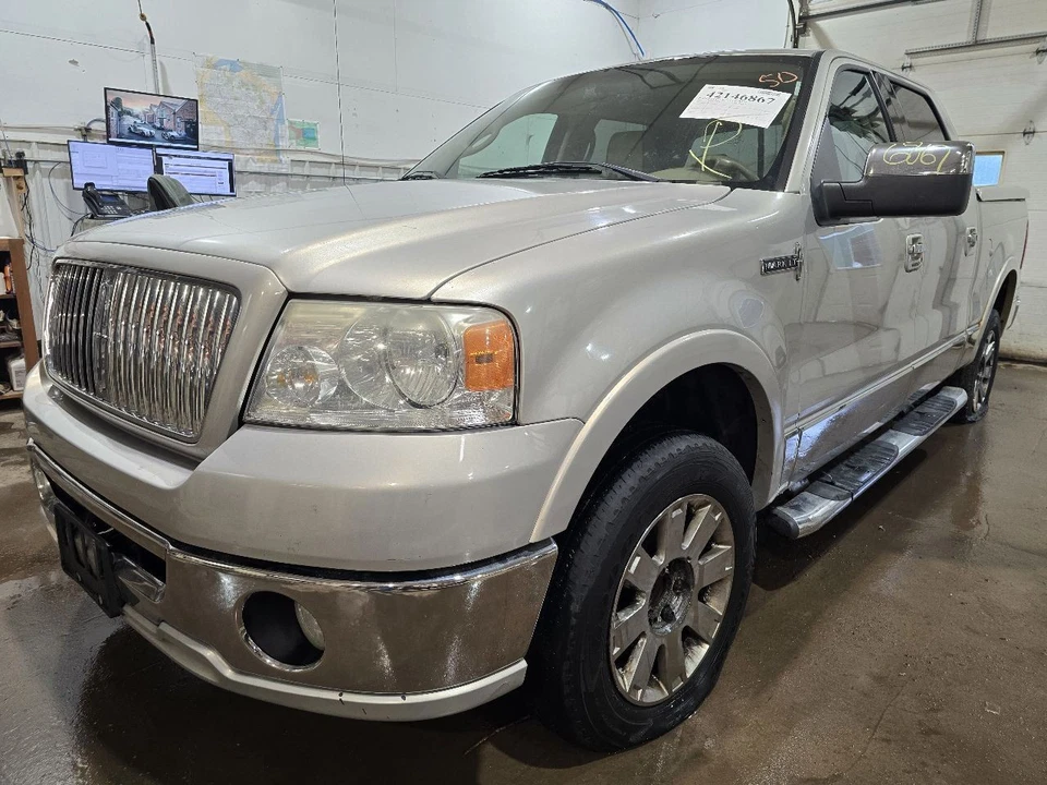 Parasol conductor doble cabina con iluminación para camioneta Ford F150 04-08 634476 Foto 4 de 4