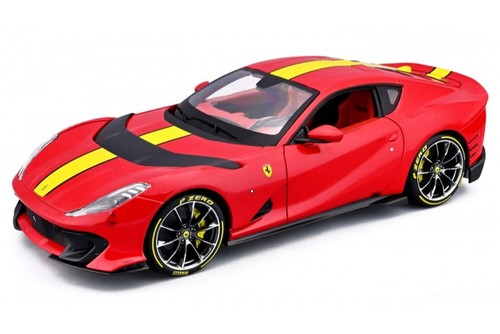 Bburago 2021 Ferrari 812 Competizione Rosso Corsa rot mit gelb 1:18 18-16915