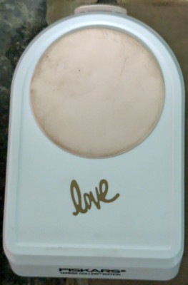 Fiskars Teresa Collins Edition Love Punch