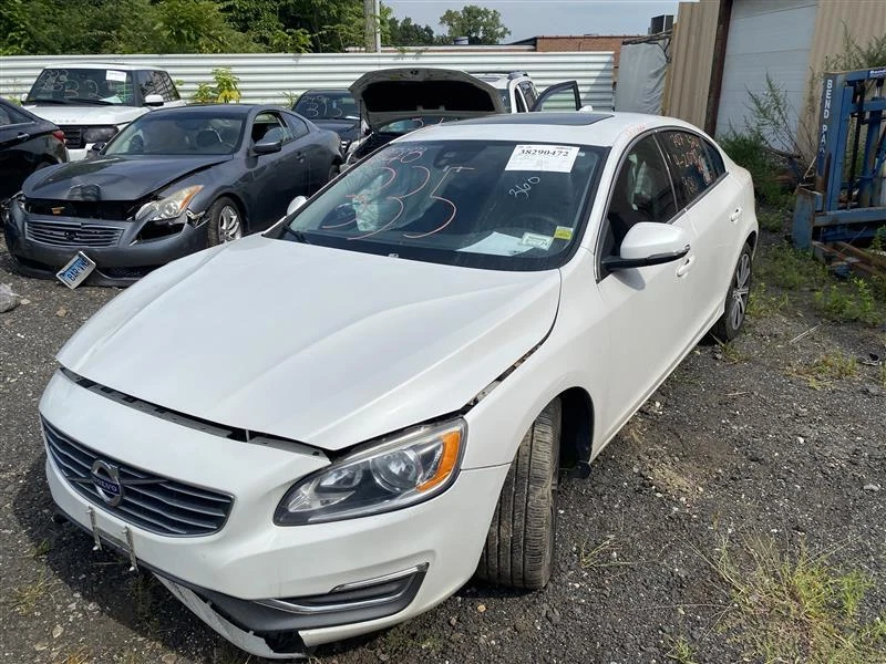 Used Fuel Injection Air Flow Meter fits: 2017 Volvo S60  Grade A Foto 4 de 4