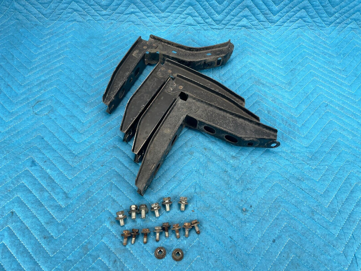 パーツ leex7010 Lexus LX470 Running Board Step Side Bracket w/Bolts Full 4pc Set