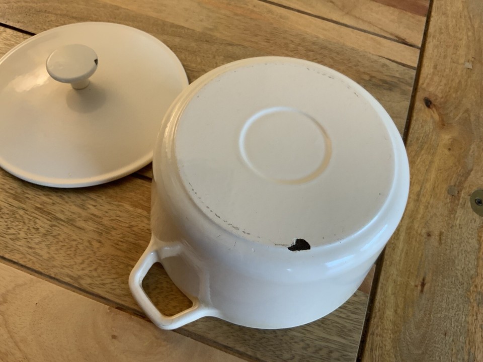 Habitat Cream Cast Iron Casserole Stew Pot With Lid. Used. Pick Up eBay