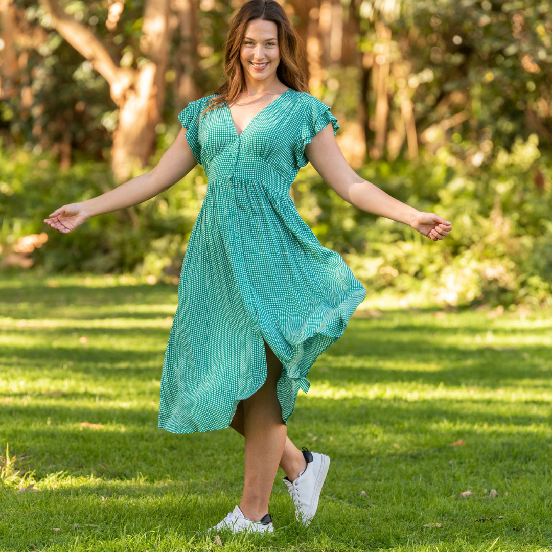 BOHO AUSTRALIA DANTON ZIGGY GINGHAM GREEN MIDI DRESS V NECKLINE FRILL 8-20 | eBay BOHO AUSTRALIA DANTON ZIGGY GINGHAM GREEN MIDI DRESS V NECKLINE FRILL 8-20 | eBay