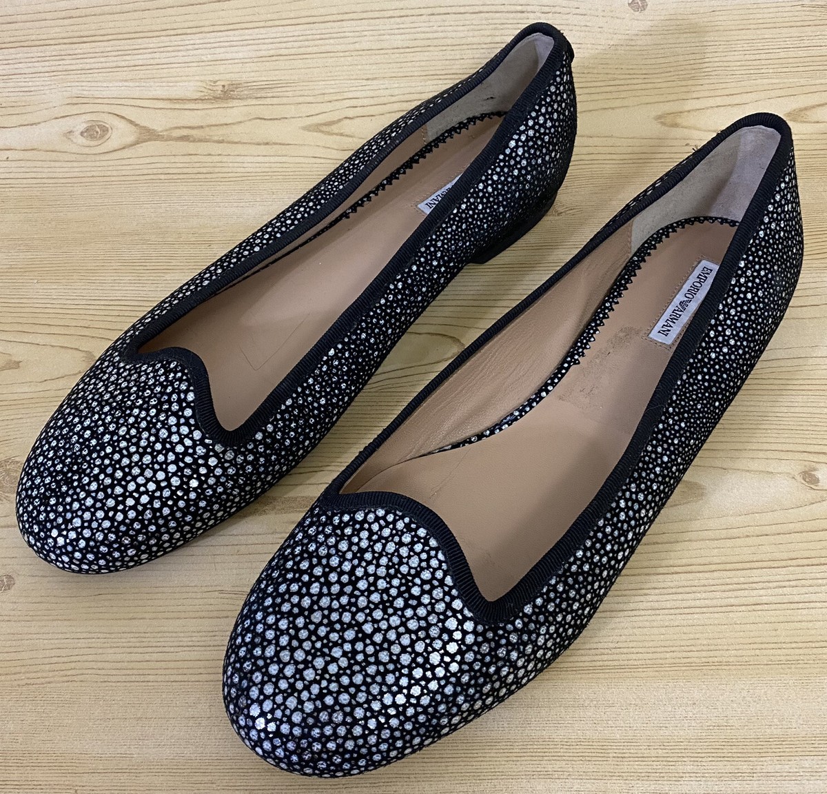 VIP【関税送料無料】希少 EMPORIO ARMANI BALLET FLATS s-l1200.jpg