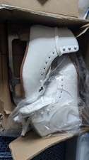 Ahmy Lion Women  s Figure Skates Size 9 White