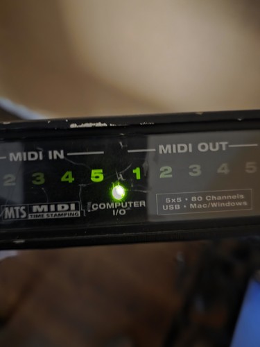 MOTU Micro Lite 5x5 USB MIDI interface - Picture 2 of 9