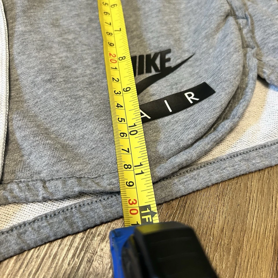 Pantalones Cortos Atléticos Vintage Nike Red Tag Bolsillos Algodón Talla Mediana Gris Foto 4 de 4