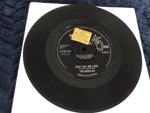 The Beatles - Can't Buy Me Love 7 inch vinyl single