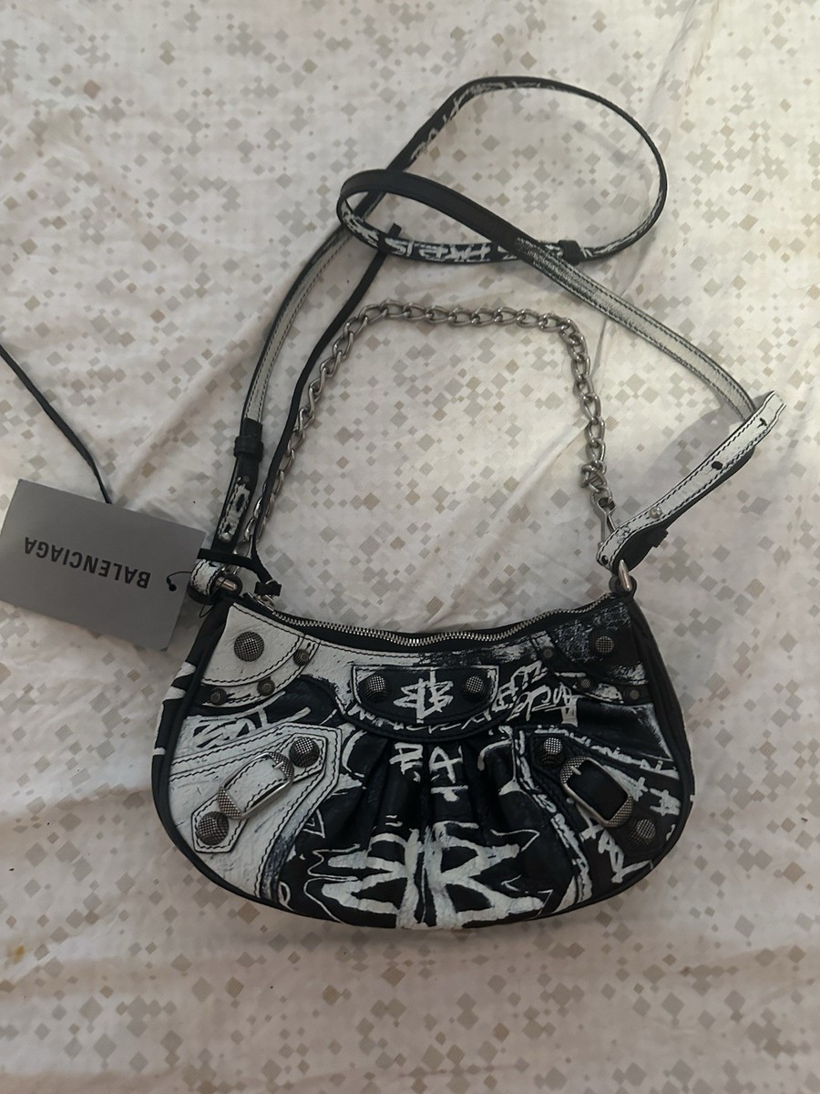 Le Cagole Mini Graffiti with Chain Shoulder Bag Crossbody