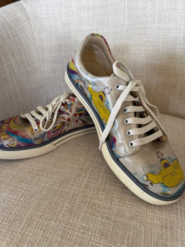 DOGO Ladies Beatles Yellow Submarine Sneakers 7.5 - Picture 3 of 5