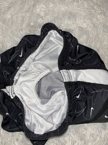 Nike Dri Fit Girls Sz. 6x Black & White Classic Logo Sport Shorts. Great Pair - Picture 5 of 7