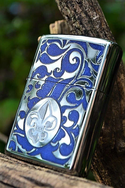 Zippo Lighter - Fleur De Lis Lys - Engraved - Lily Lotus Flower 