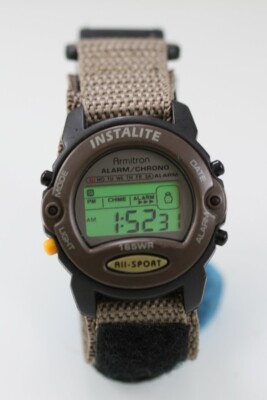 Armitron All-Sport Herren Armbanduhr Quartz 50 m Alarm Chrono Datum