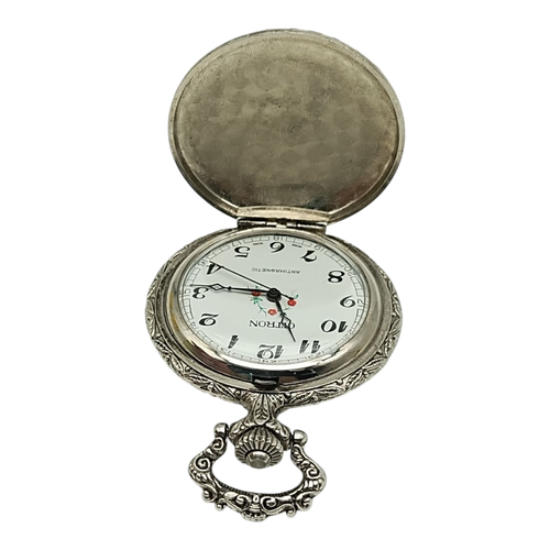Vintage Citron Antimagnetic Watch and Chain hunting dog with deer Scene - Picture 10 of 11