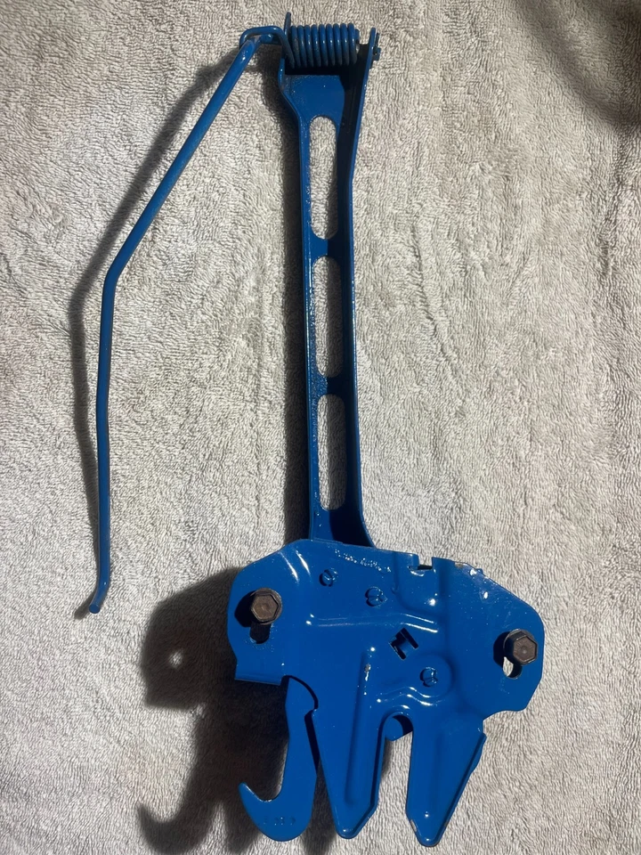 Ford Ranchero 1972 capó liberación de pestillo (limpio y pintado) Foto 2 de 3