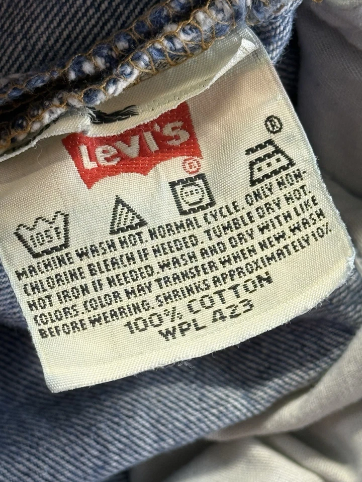 Jeans vintage Levi’s 501xx botón mosca 32x32 hechos en EE. UU. denim desgastados Foto 3 de 4