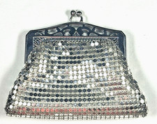Vintage Whiting Davis 2962 Silver Tone Metal Mesh Coin Purse Kiss Lock USA